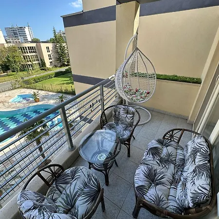 Nana Sunny * ساني بيتش